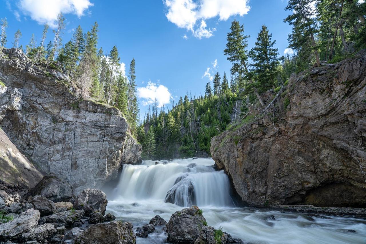 Castle In The Sky Unit Y Villa West Yellowstone Bagian luar foto
